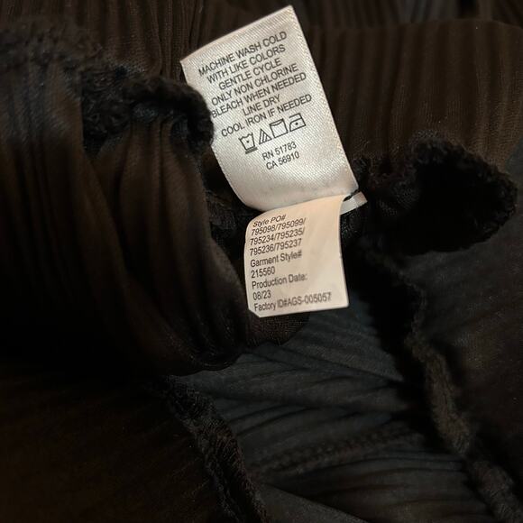 Maurices Plisse High Rise Wide Leg Pant Size XL Career Office Business Corporate - Picture 7 of 8